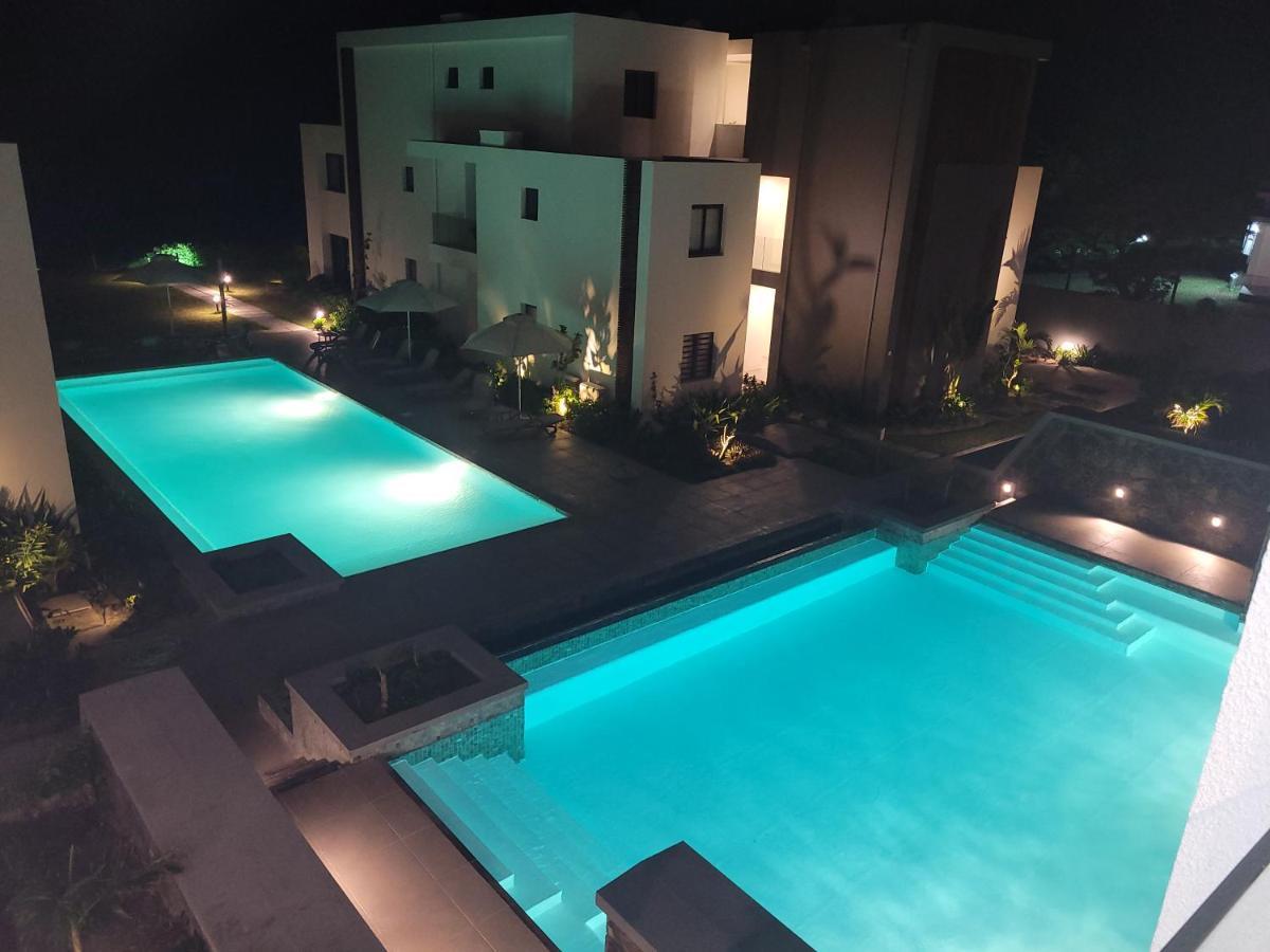 Eastern Blue - Sea View Luxury Apartment ป๊อสเตอ ลาฟาแยตต์ ภายนอก รูปภาพ